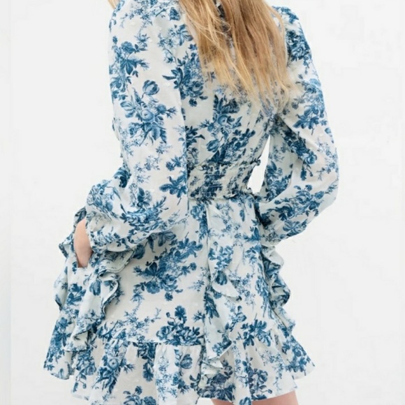 Gap x LoveShackFancy Blue Floral Ruffle Mini Dress Size Small - Picture 2 of 12
